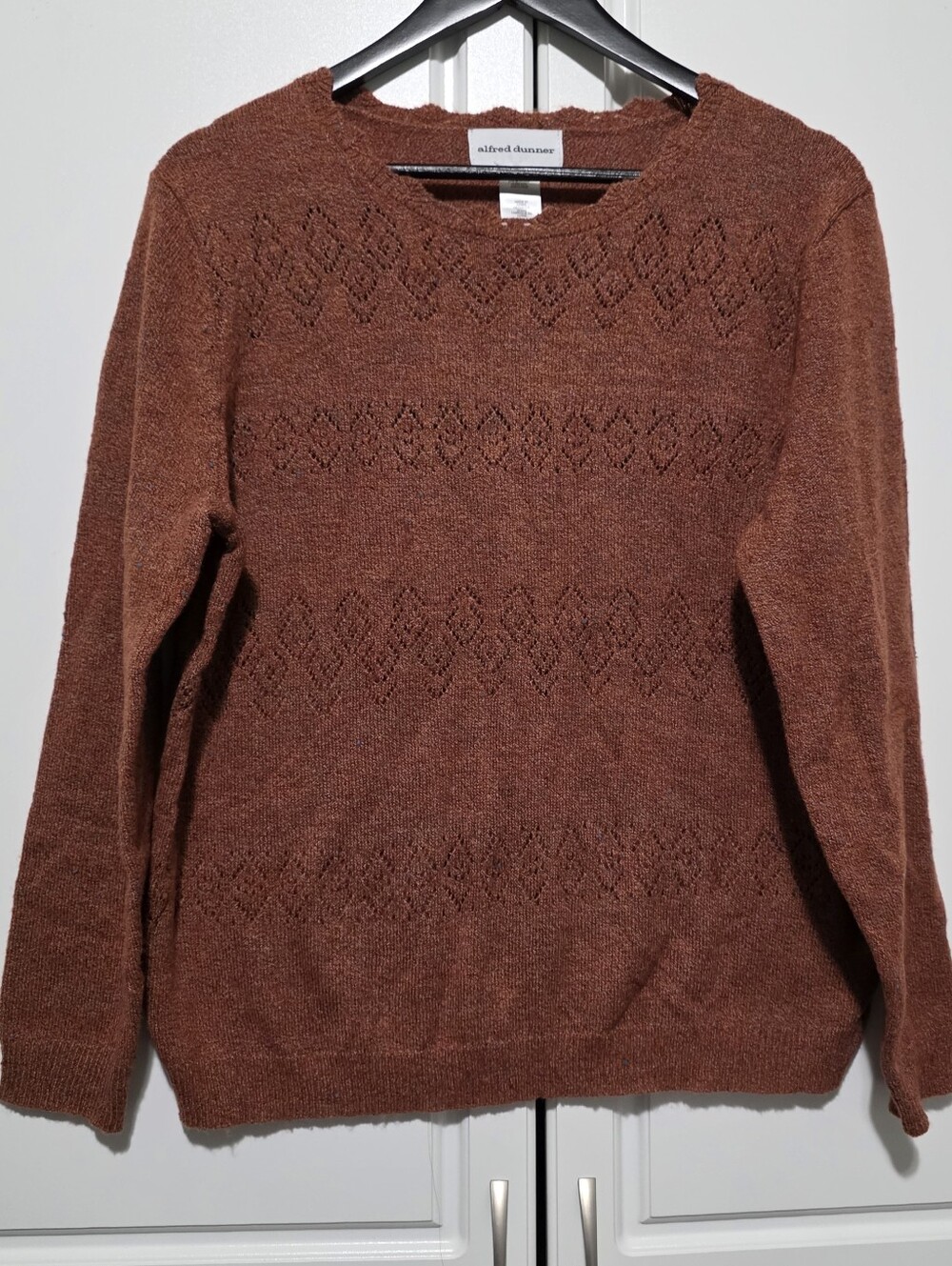 Alfred Dunner Womens Rust Brown Eyelet Knit Donegal Scallop Crewneck Sweater